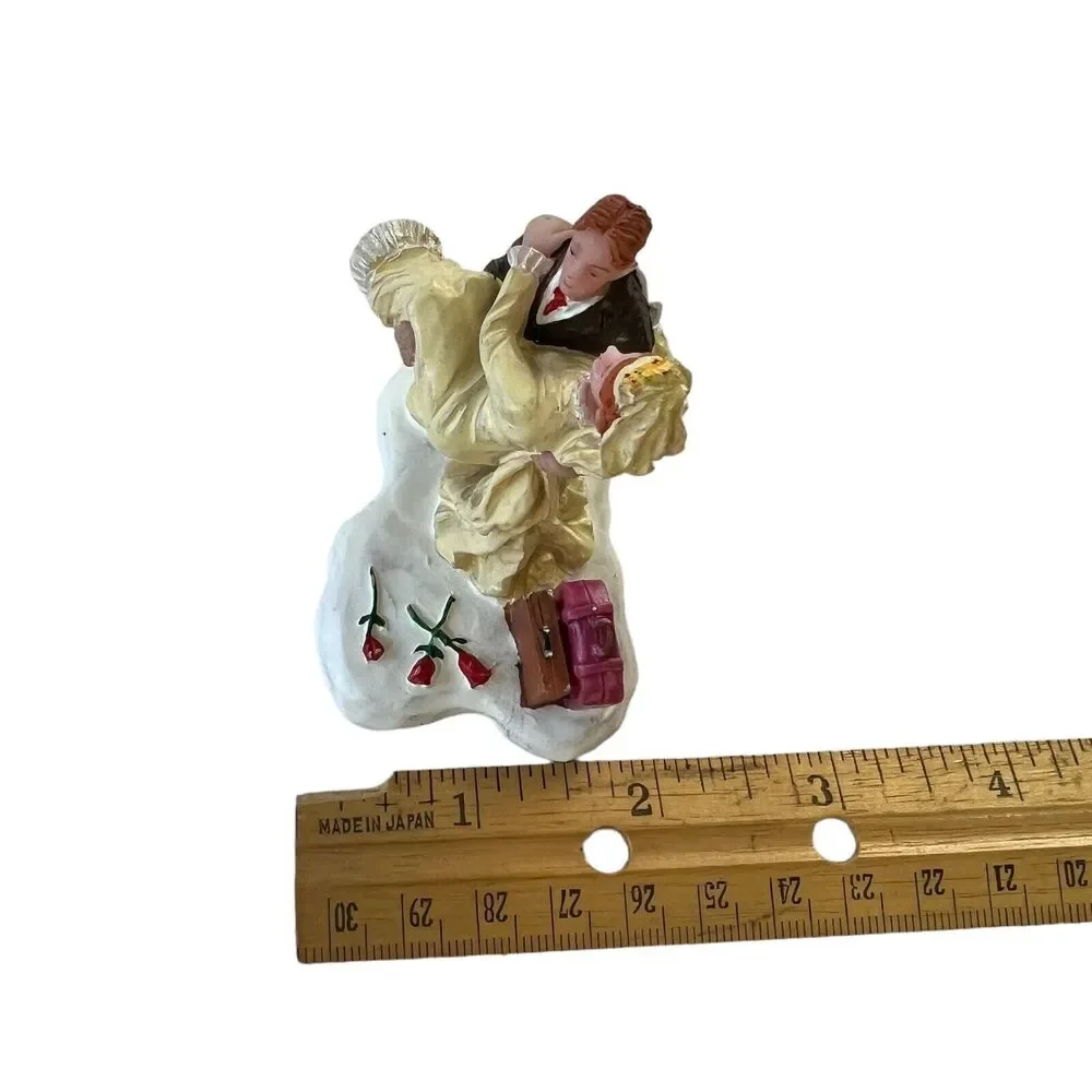 Lemax 2004 Just Married Couple Caddington Village Vintage Romantic Wedding Love
